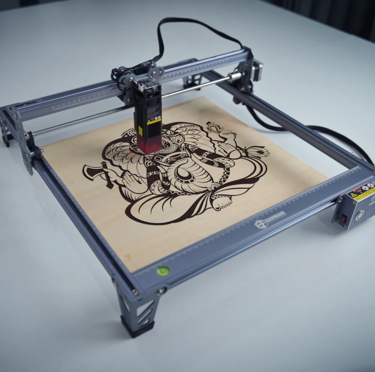 Large laser Engraving R400